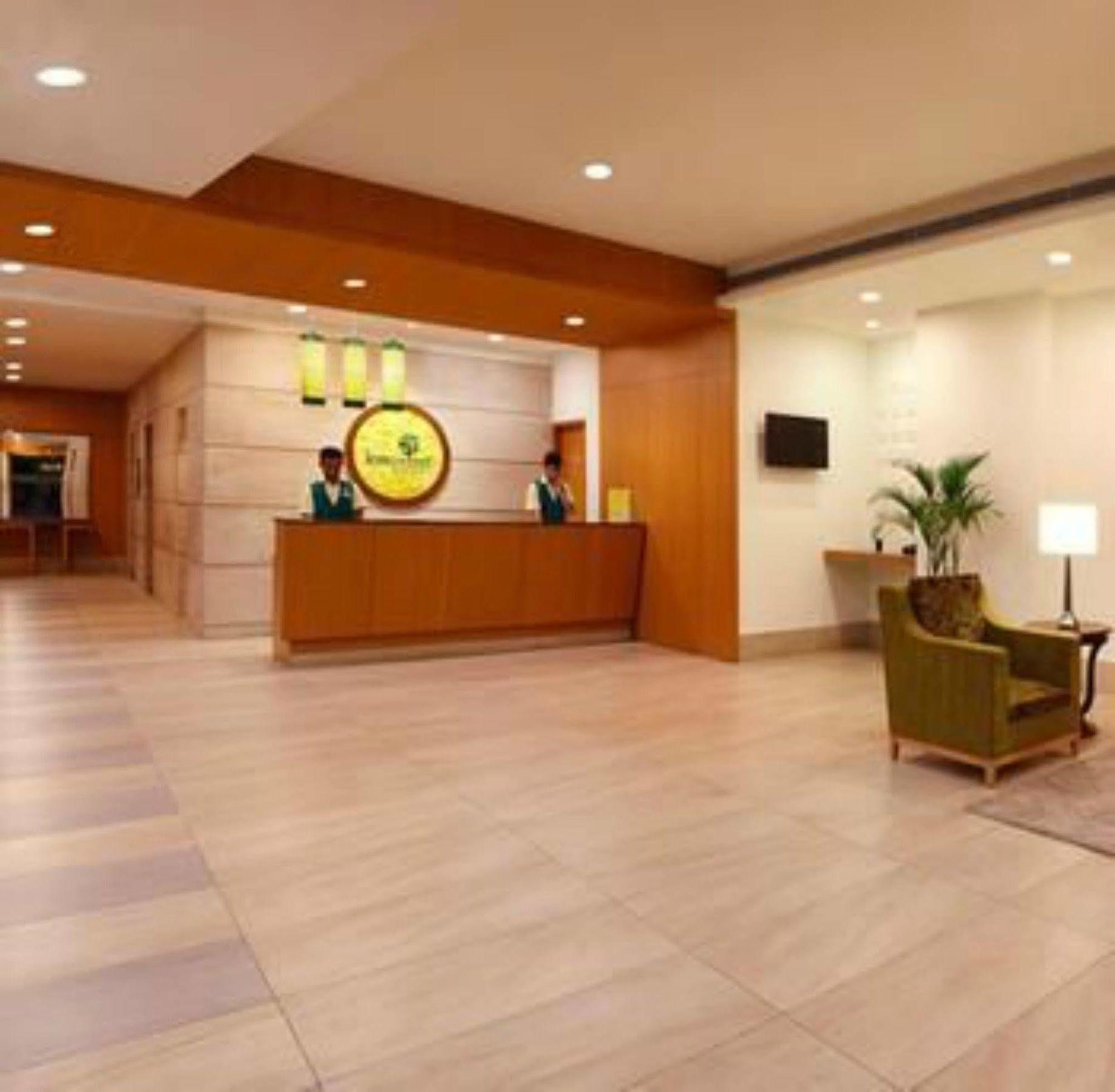 Lemon Tree Hotel, Hotel 4*